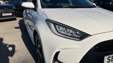 Toyota Yaris 1.5 Hybrid Design 5dr CVT Hybrid Hatchback